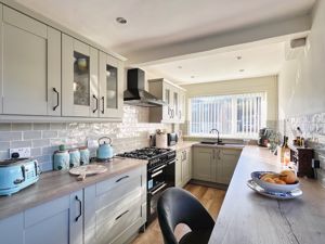 Photo 37- click for photo gallery